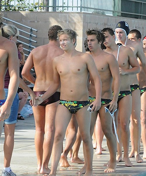 Amazing Young Swim Boys