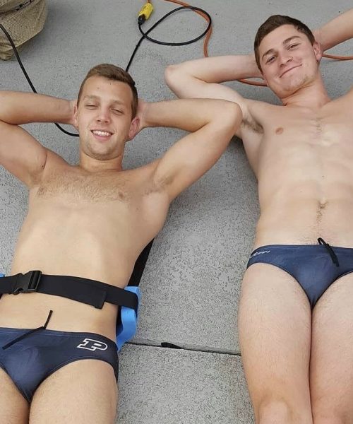 Amazing Young Swim Boys