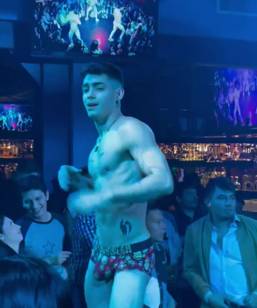 Sexy Dancing Boy Joey Mills